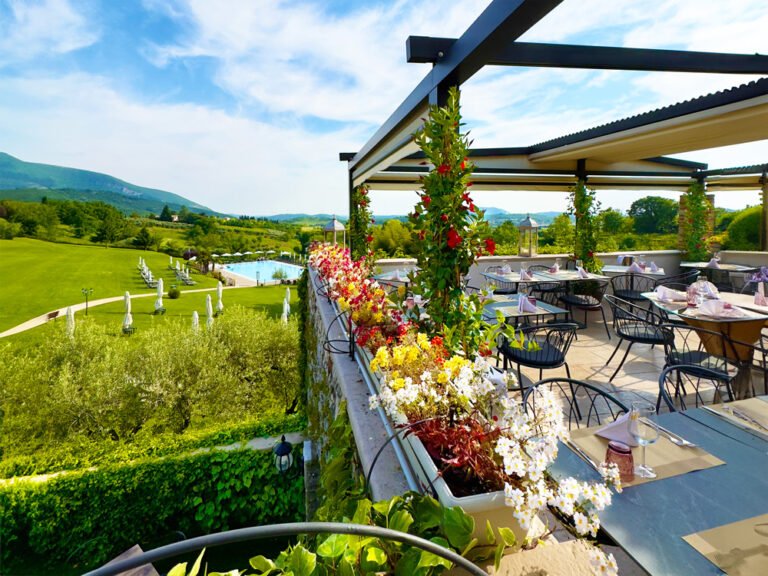 Villa-Cariola---Terrazza-Belvedere-Panoramic-Restaurant-quadro
