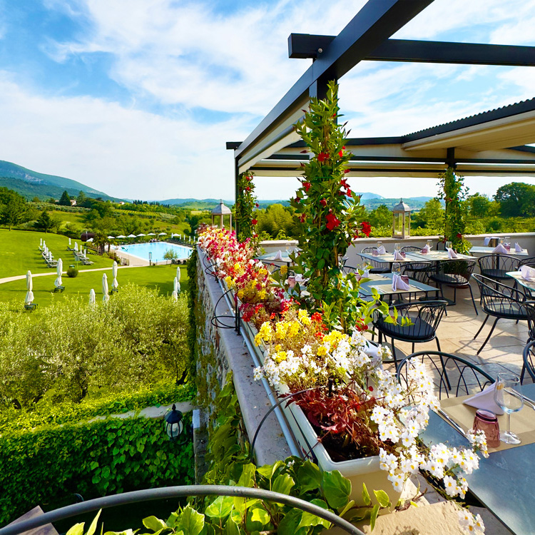Villa-Cariola---Terrazza-Belvedere-Panoramic-Restaurant-quadro