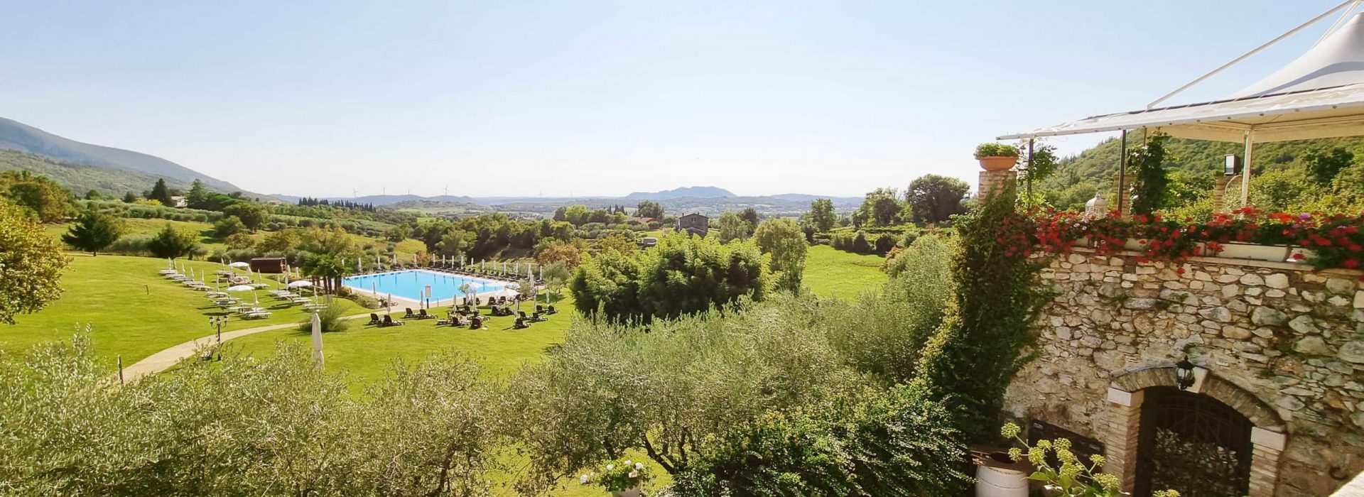 piscina-dalla-terrazza